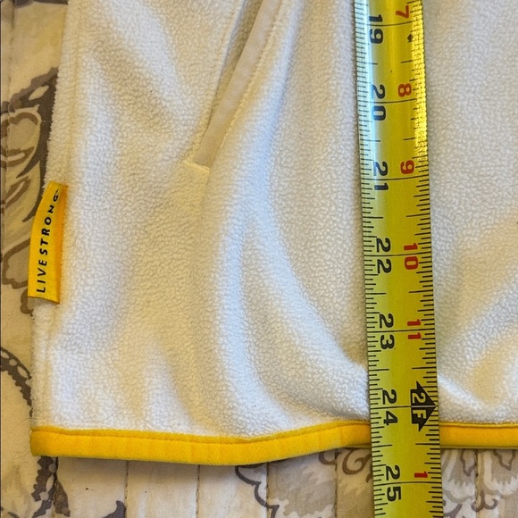 Nike Women's Fleece “LIVESTRONG” Fleece Zip Up Sweater/Jacket - Picture 12 of 12